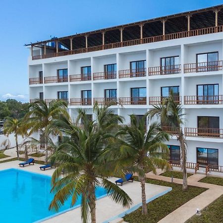 Malika Nungwi Hotel Buitenkant foto