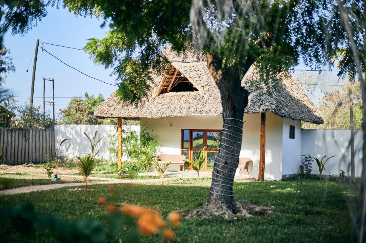 Malika Nungwi Hotel Buitenkant foto