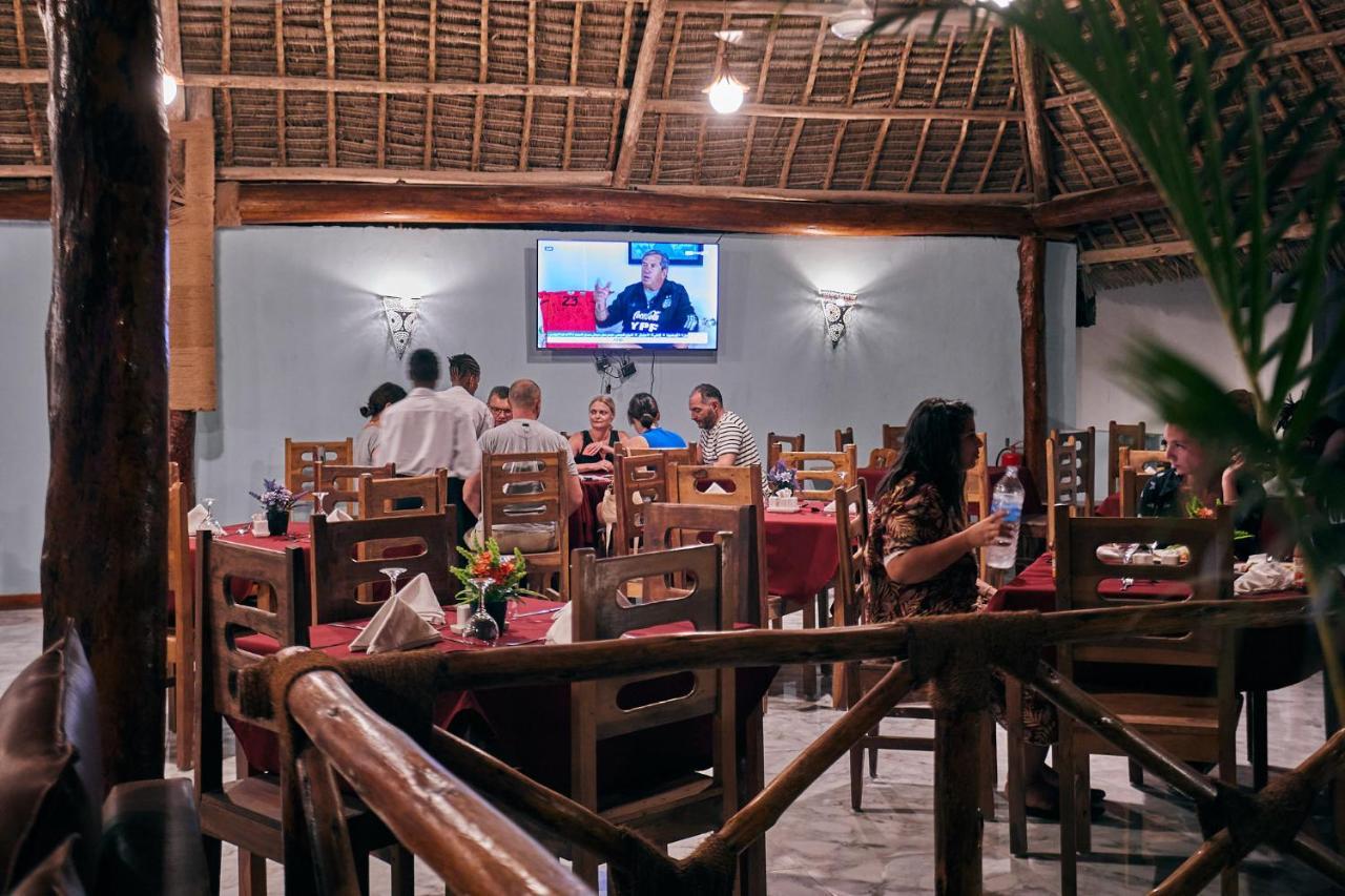 Malika Nungwi Hotel Buitenkant foto