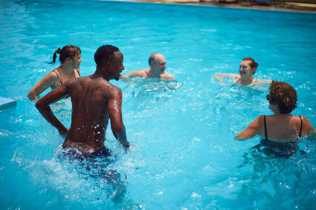 Malika Nungwi Hotel Buitenkant foto
